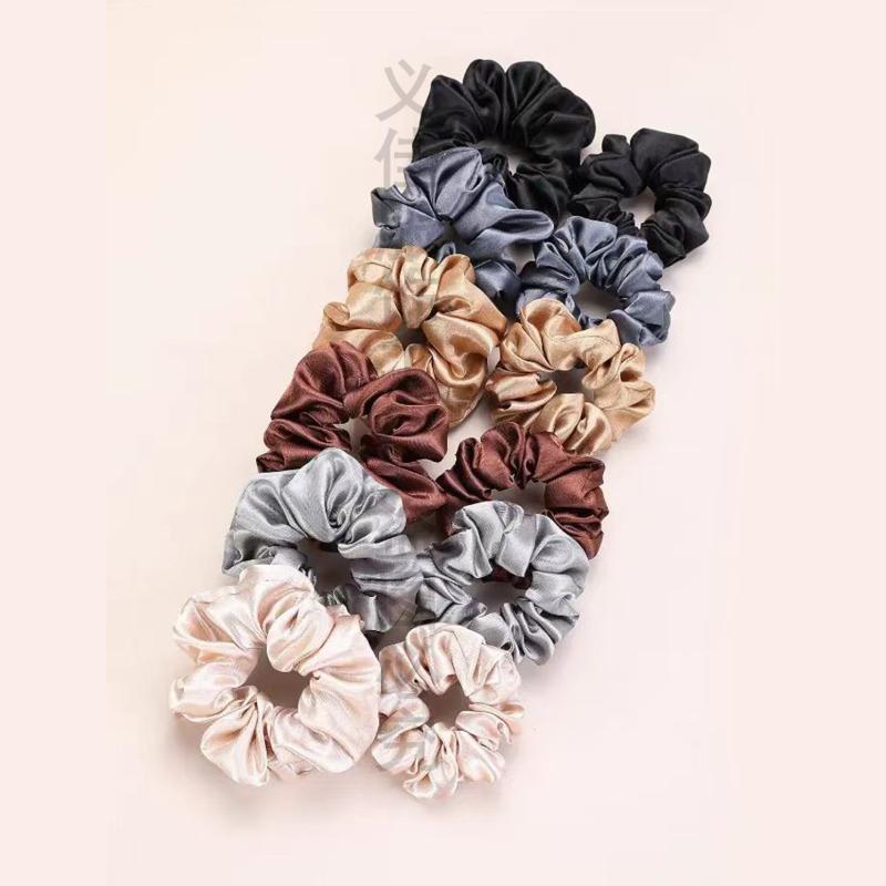 Scrunchie Satin Set - 12 elastici per capelli morbidi e