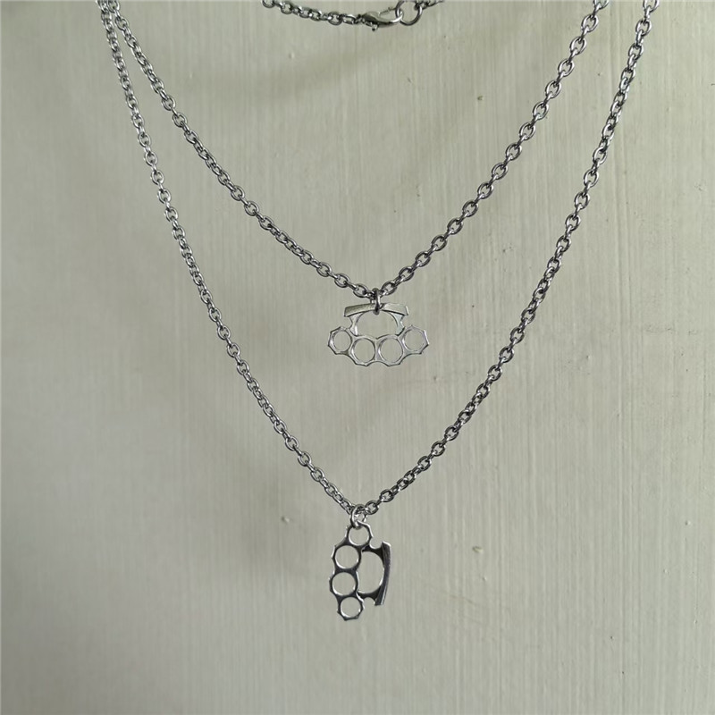 Women Accessories In English - Collana da donna in acciaio inossidabile