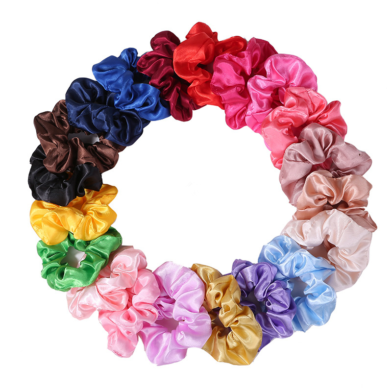Set di elastici per capelli in - Scrunchie Satin Set recensione e prezzo
