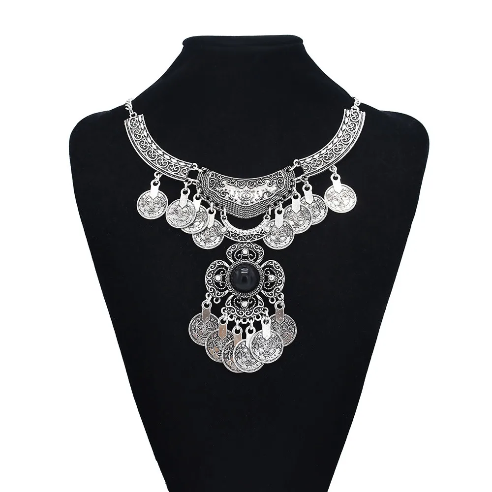 Collana con ciondolo nappa con - Women Accessories Nepal recensione e prezzo