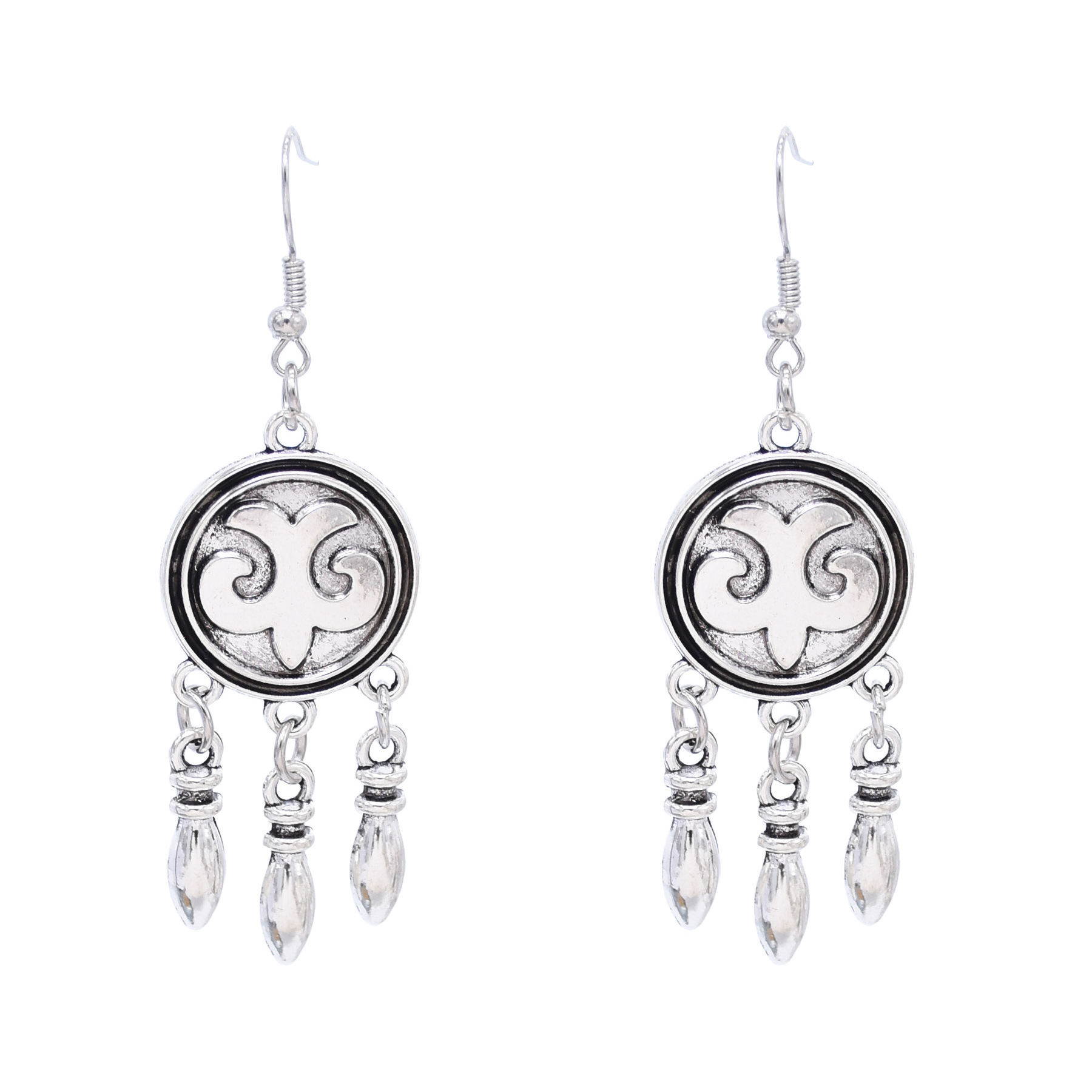 Orecchini pendenti in lega di  - Women Accessories Nepal recensione e prezzo