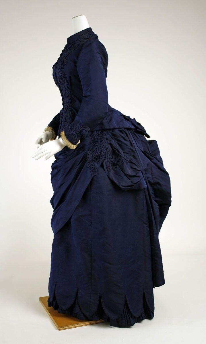 Costume da vittoriana blu navy - Women'S Accessories Louis Vuitton recensione e prezzo